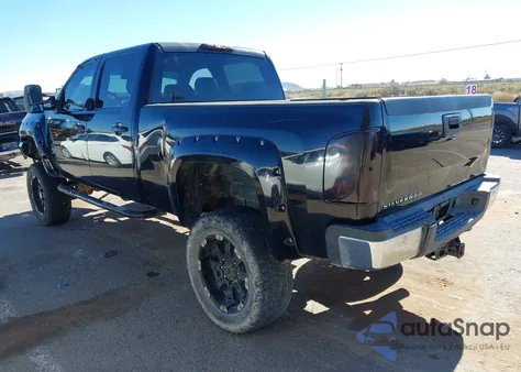 2011 Chevrolet Silverado 2500Hd Ltz from USA, damaged, VIN 1GC1KYC83BF131048